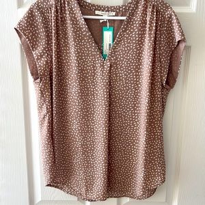 NWOT - Fun2Fun XL top from stitch fix